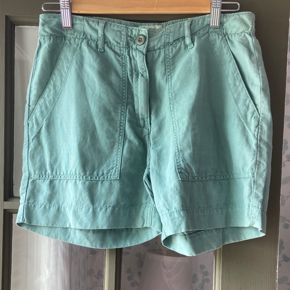 Hartford Eucalyptus Green Shorts Size 1 (Small) NWT